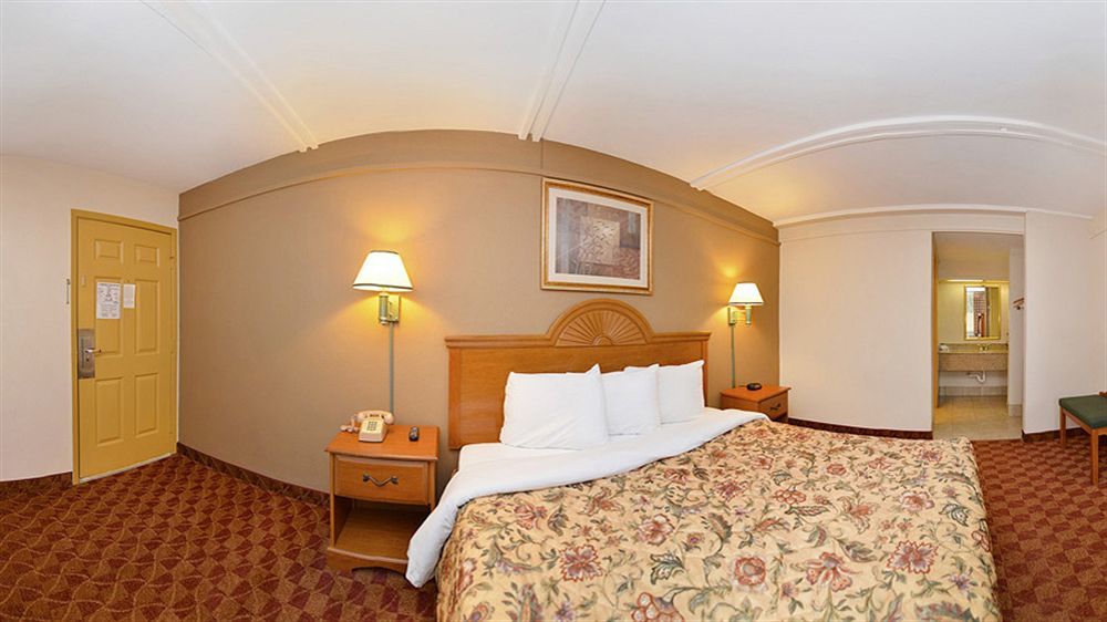 Spanish Trace Inn Athens Kültér fotó