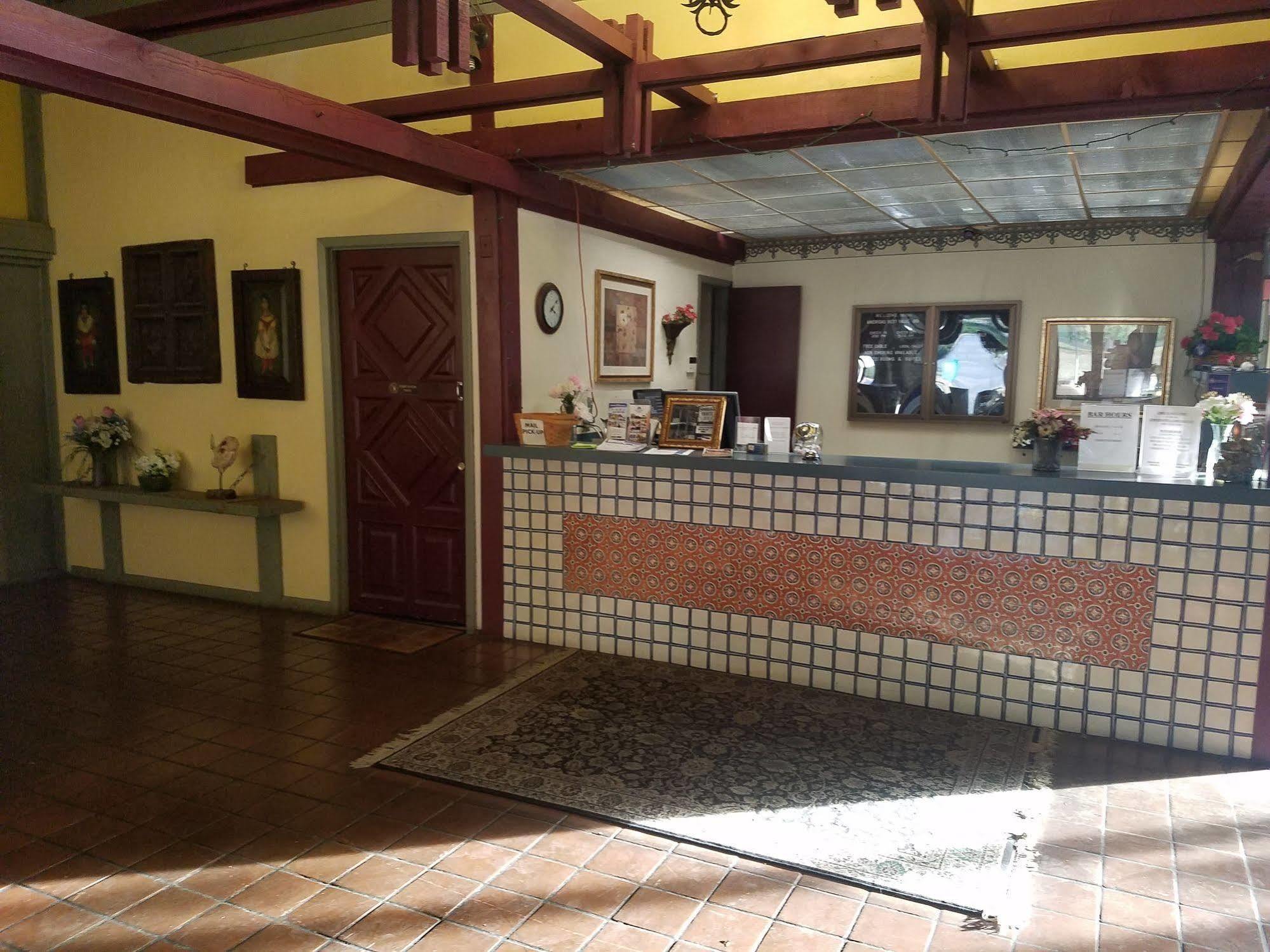 Spanish Trace Inn Athens Kültér fotó